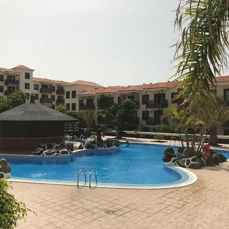 Palms & Pools: Ground Floor With Terrace *